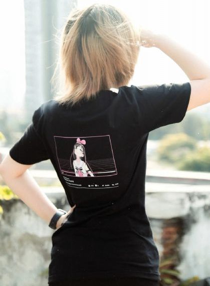 女人成黑在线观看_720高清完整版
