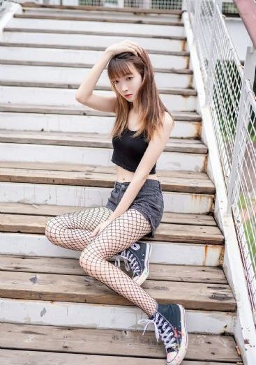 年轻的嫂2_HD电视剧在线观看