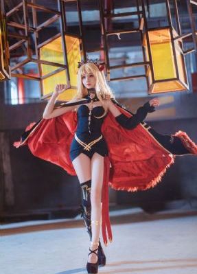 红心女王电影完整版_剧情片高清完整版播放