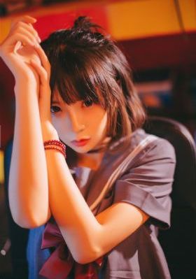 五房色播_BD电影在线观看